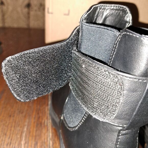 Size 11 H Halston Black Manila Gold Chain Lug Sole Bootie Chunky Boots - Picture 4 of 10